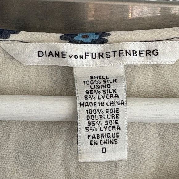 Diane von Furstenberg Floral Silk Dress Fairy Size 0 Blue - Picture 3 of 5